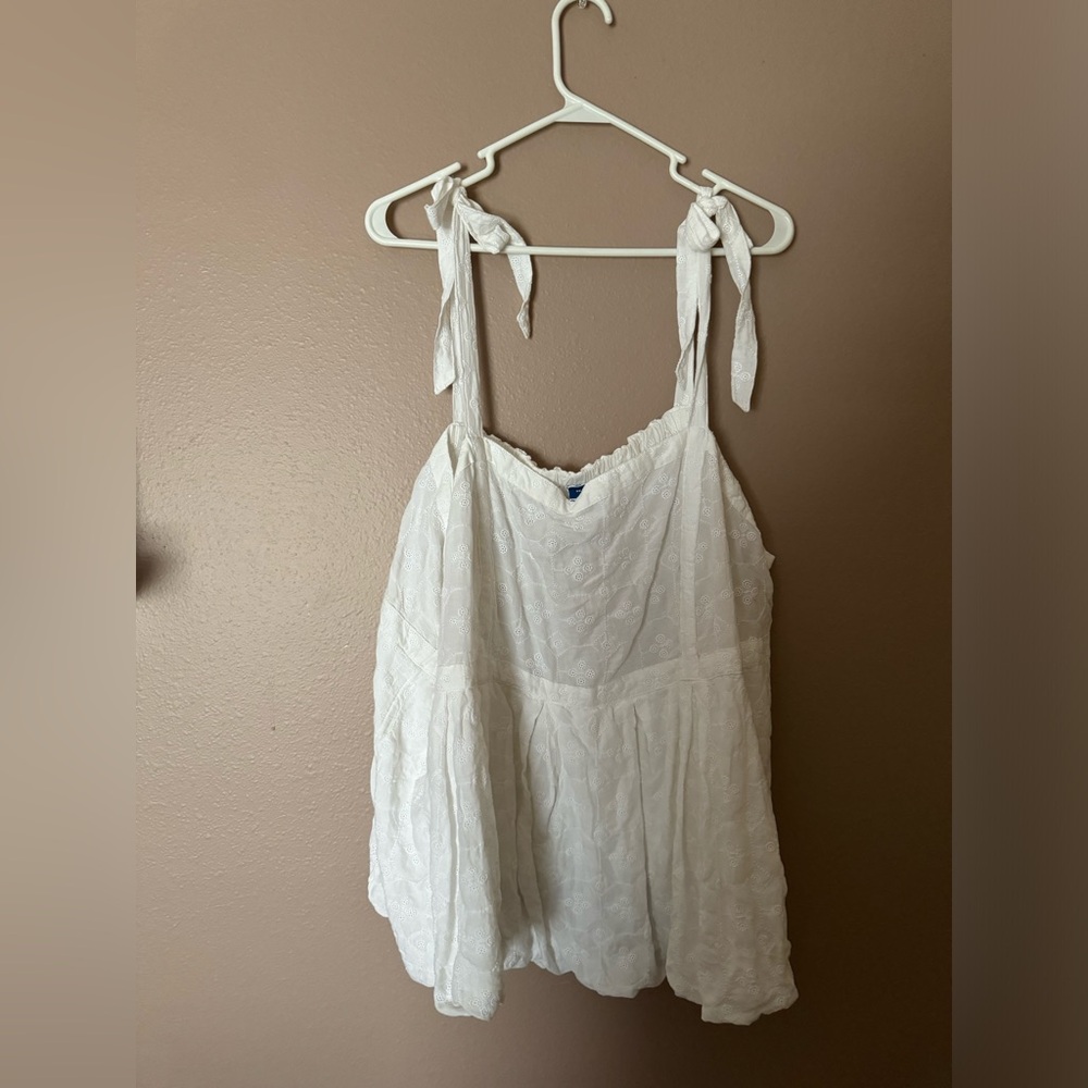 Eyelet Bow Tie Swing Tank